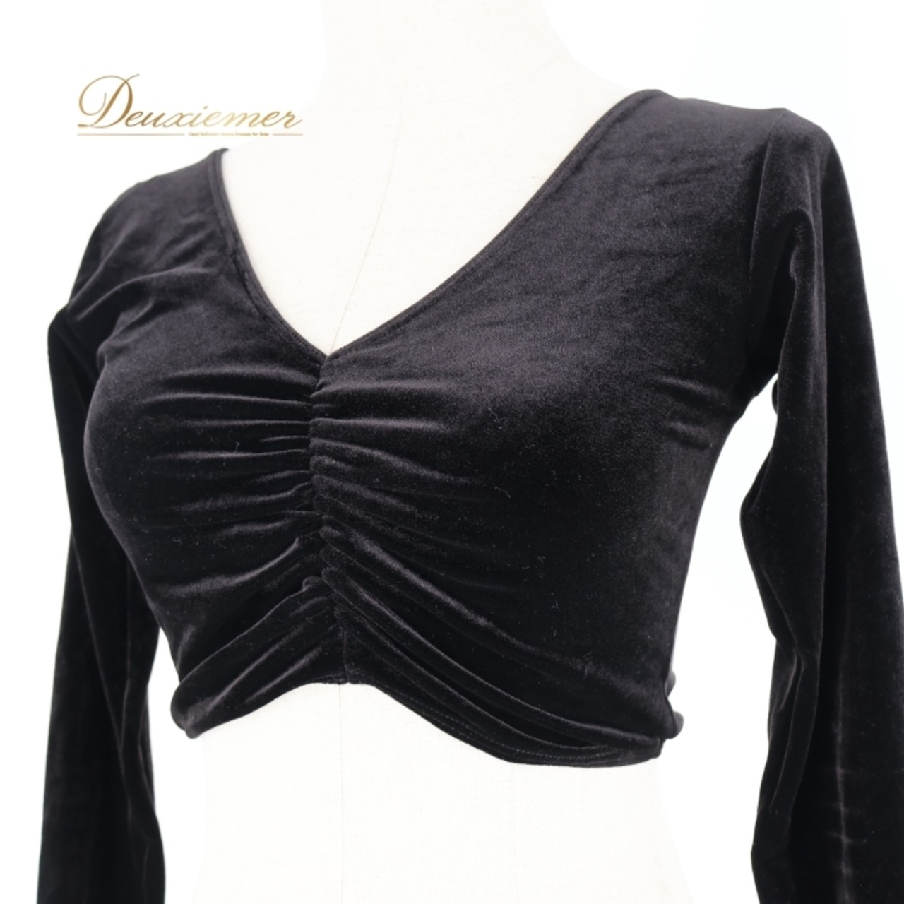 社交ダンス 衣装 トップス ブラウス ブラック系 チャコット Chacott 黒 日本製 ベロア ショート丈 長袖 練習 レッスン 伸縮 ストレッチ 無地 シンプル 上品 短め かわいい 光沢 高級感 ダンス衣装 イベント ステージ パーティー オールブラック