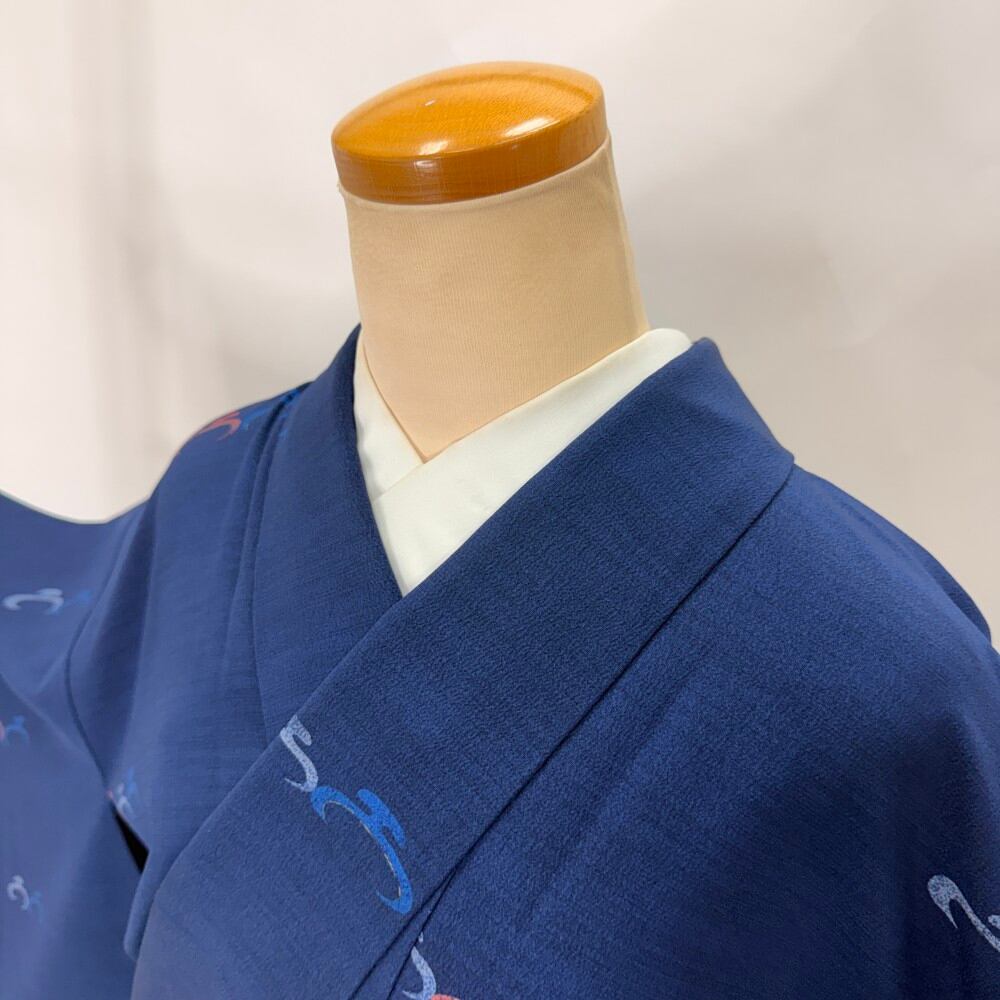 小紋 単衣 洗える着物 裄66.3cm 身丈167.5cm 花柄 お洒落着 普段着 ポリエステル 紺 美品 M サイズ 6427