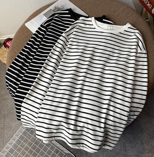 【送料無料】ロングTシャツ トップス ロゴ 綿 コットン ボーダー ロンT ゆったり カジュアル シンプル おしゃれ 大人 ベーシック 30代 40代 ブラック ホワイト TP-122R