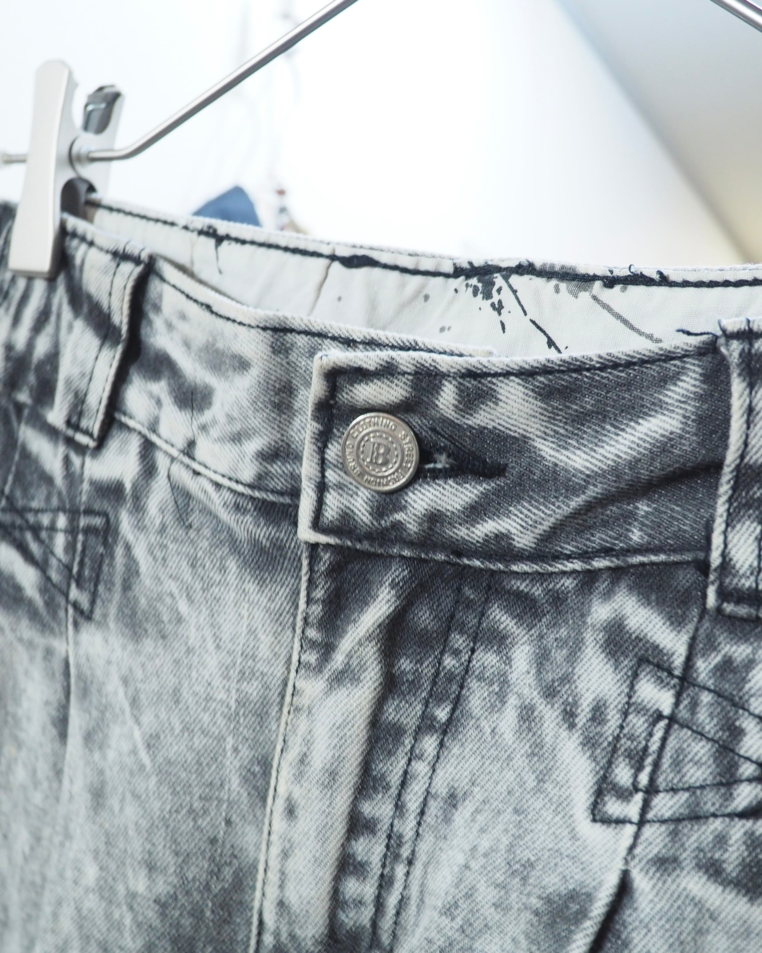 1990 - 00s " Bruno " Beautiful White Chemical Wash vintage Baggy shorts Pants