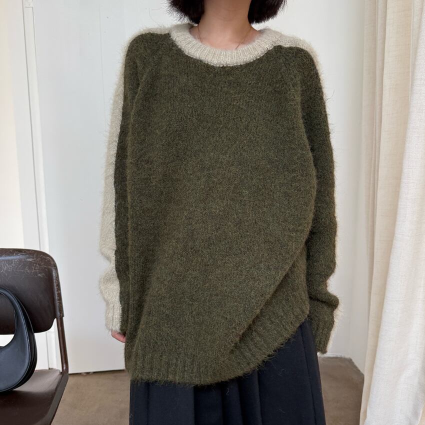 bi-color drop shoulder knit sweater J00142