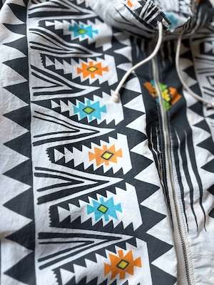Geometric Pattern Zip Up Jacket