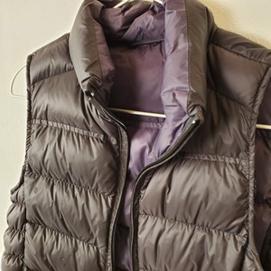 【USED】ダウンベスト　お買い得です　美品