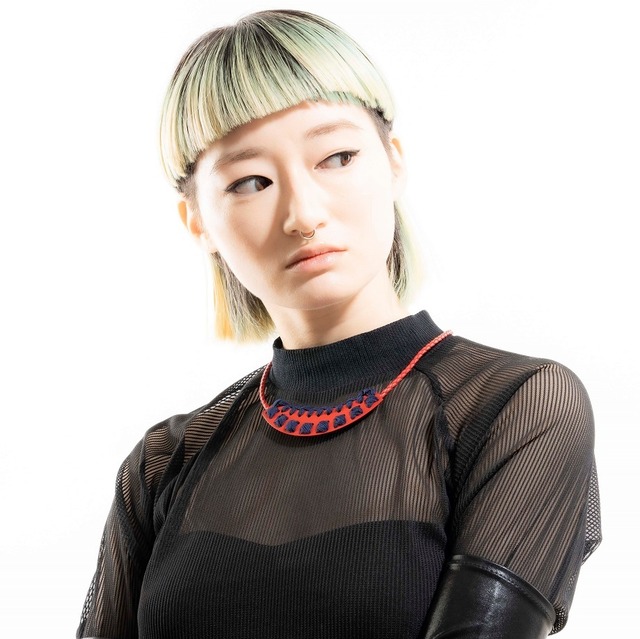 ［24色展開］甲冑ペンダント(赤)/Samurai armor pendant(Red)