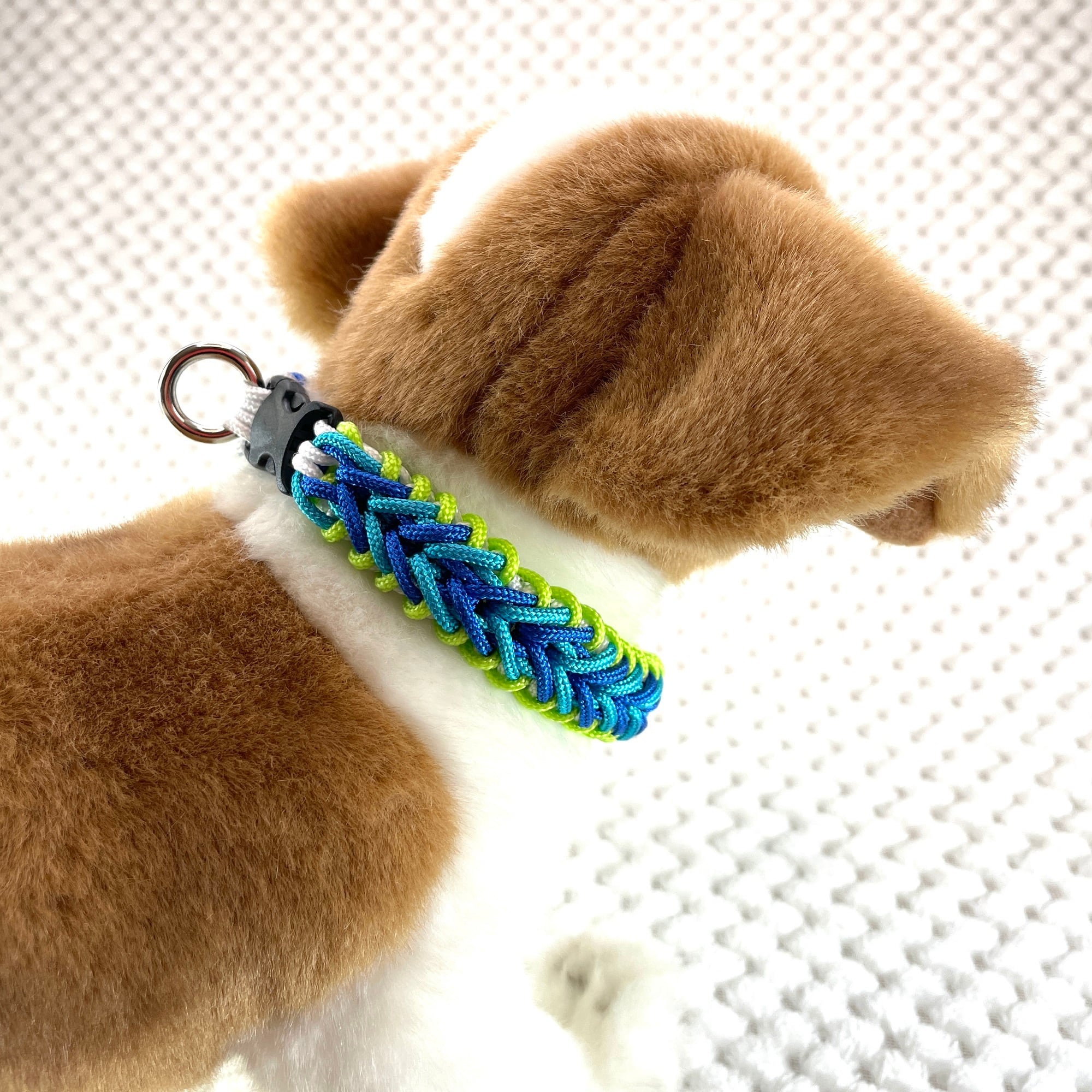 公式]＃289 4色パラコード編み犬首輪 小型犬用 | 犬猫の皮膚に優しい