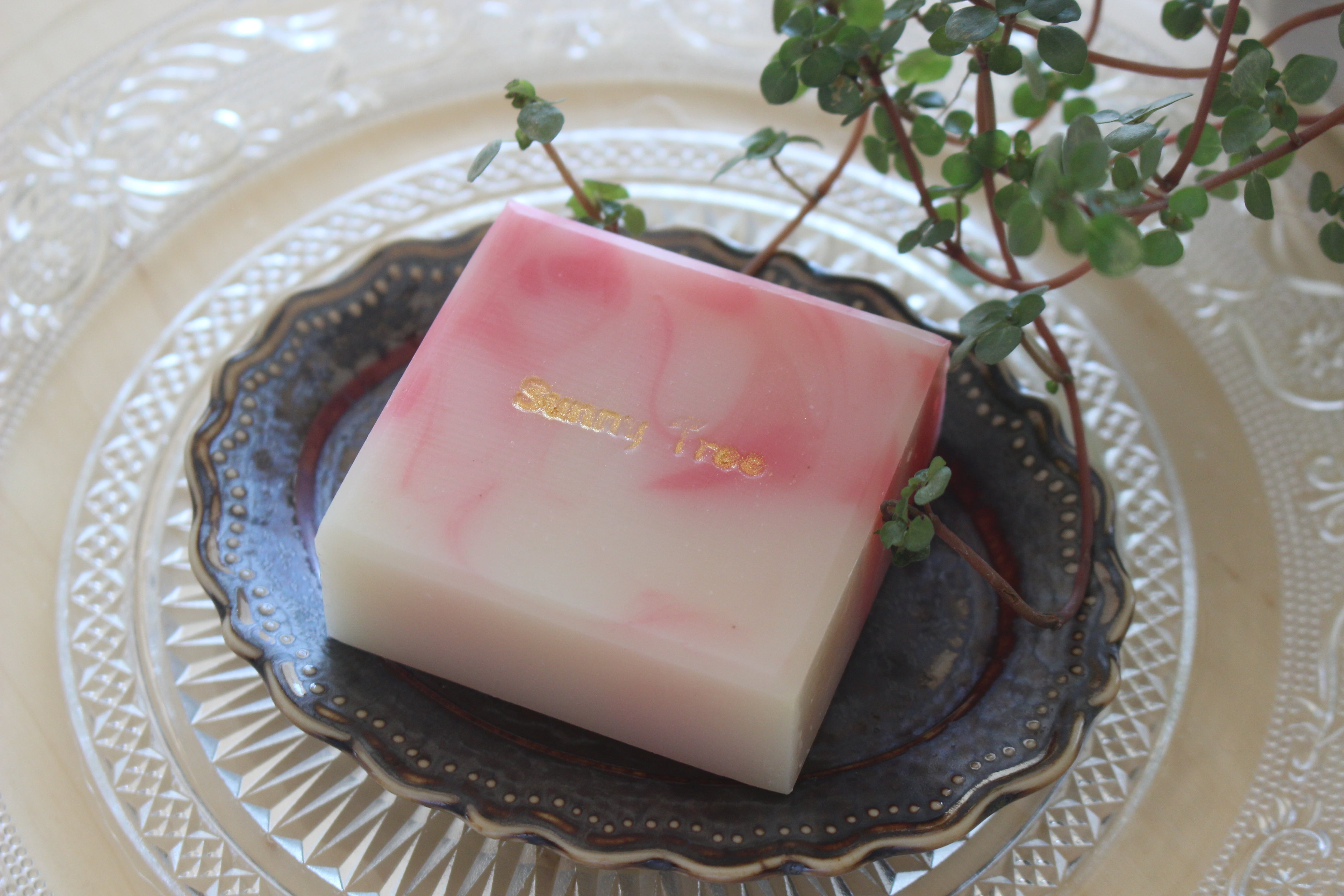 かごしまシリーズ＝桜島椿のせっけん | SunnyTree