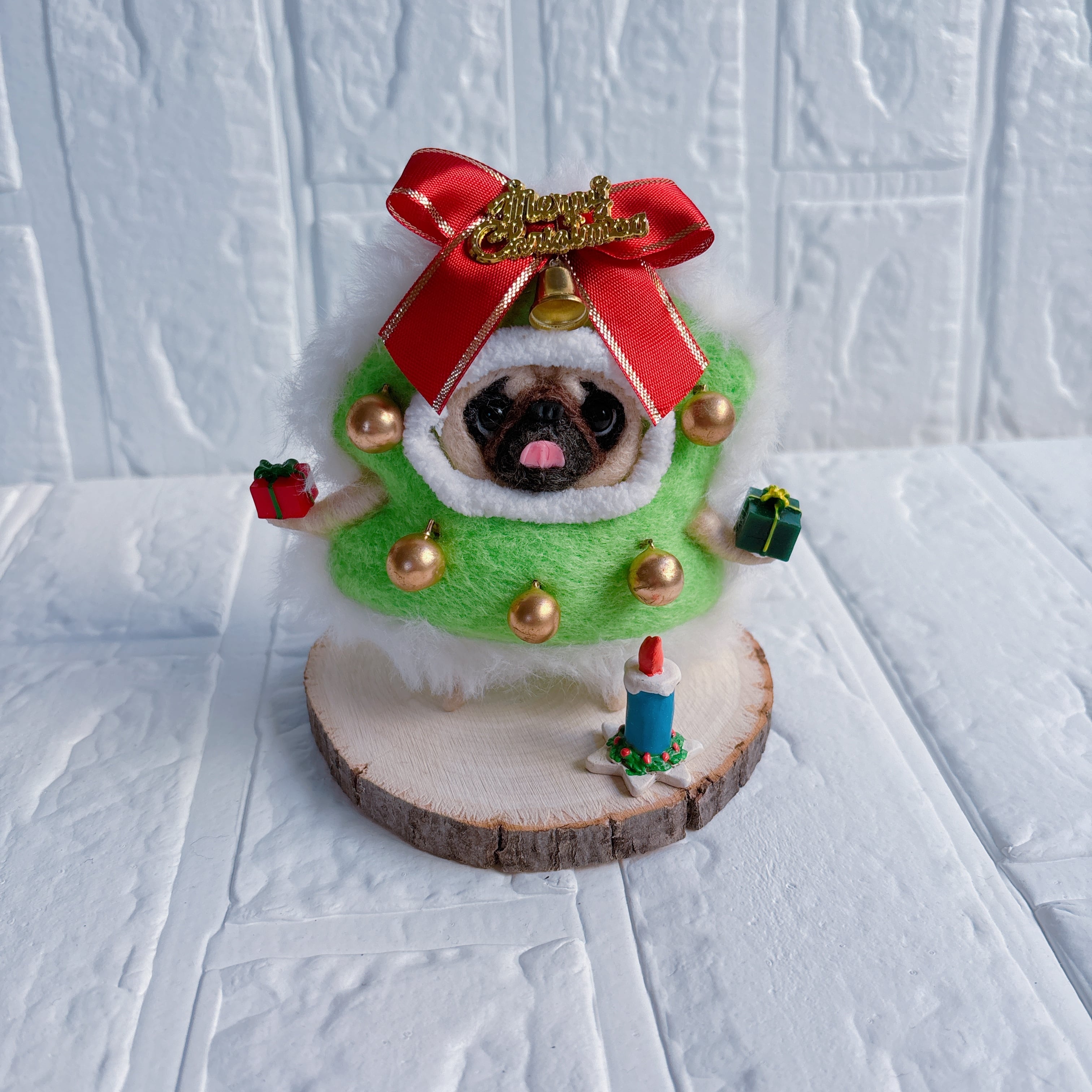 羊毛フェルトパグとHANAの店