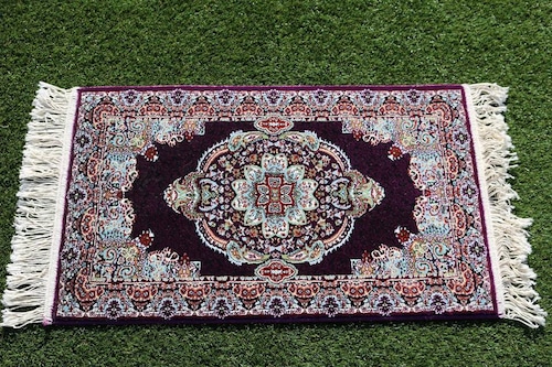 イラン産ペルシャ絨毯 ②