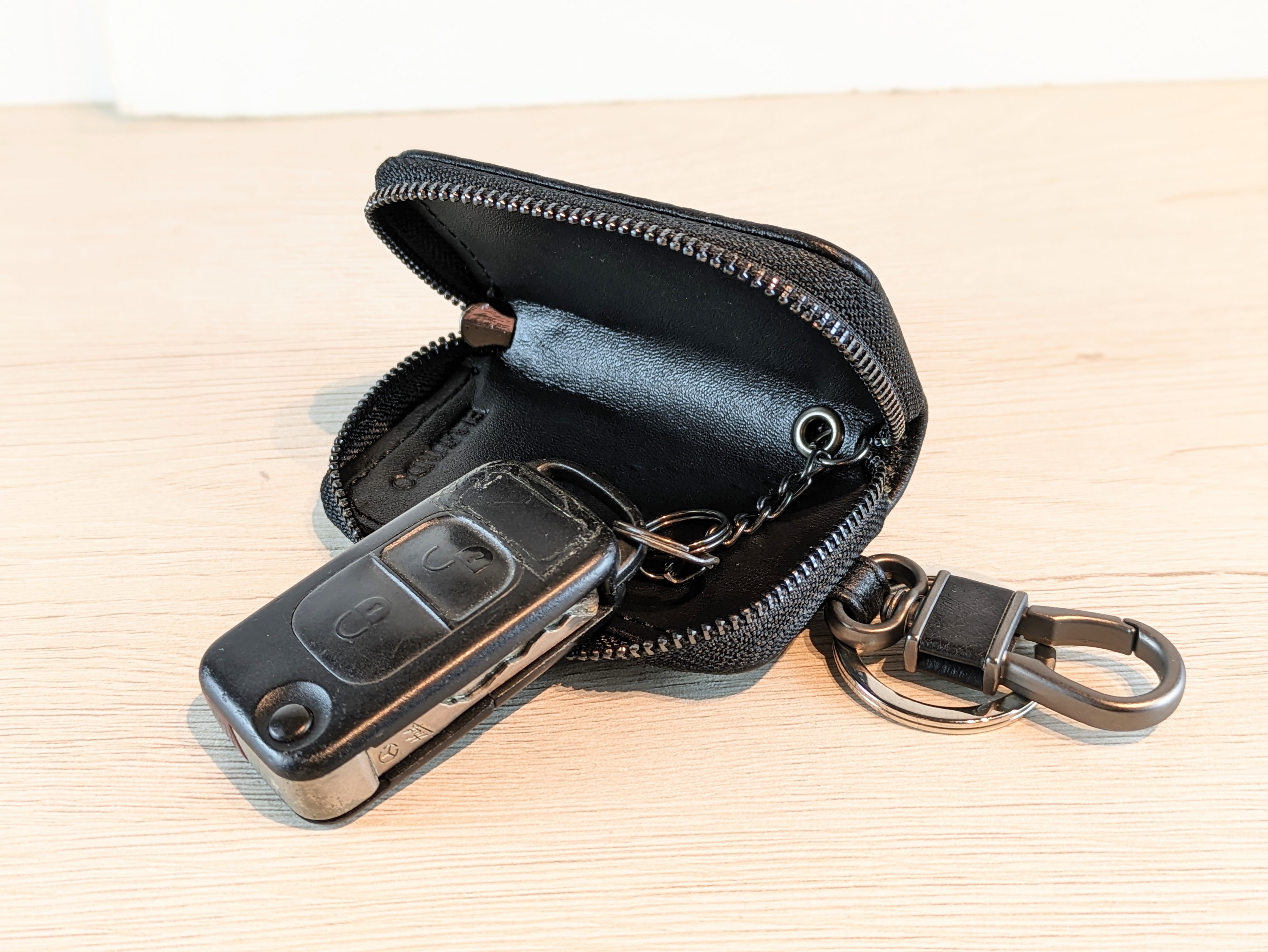 スマートキーケース(イントレチャート) 商品番号 SK-002 | ELMUNDO