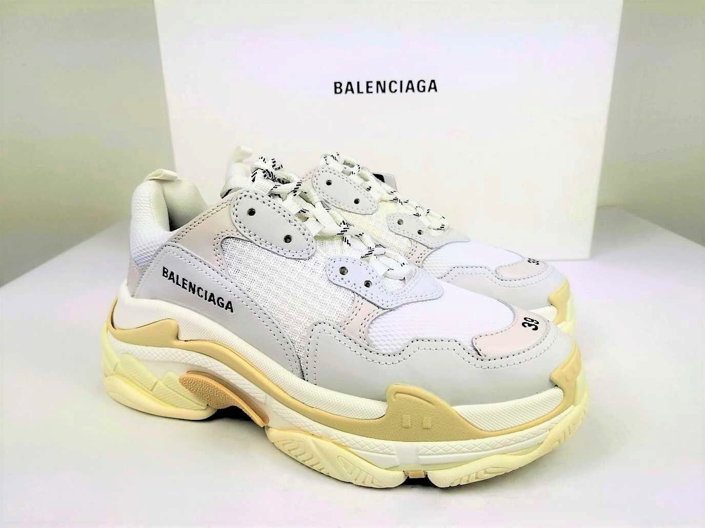 ○新品○BALENCIAGA／大人気トリプルS ホワイト