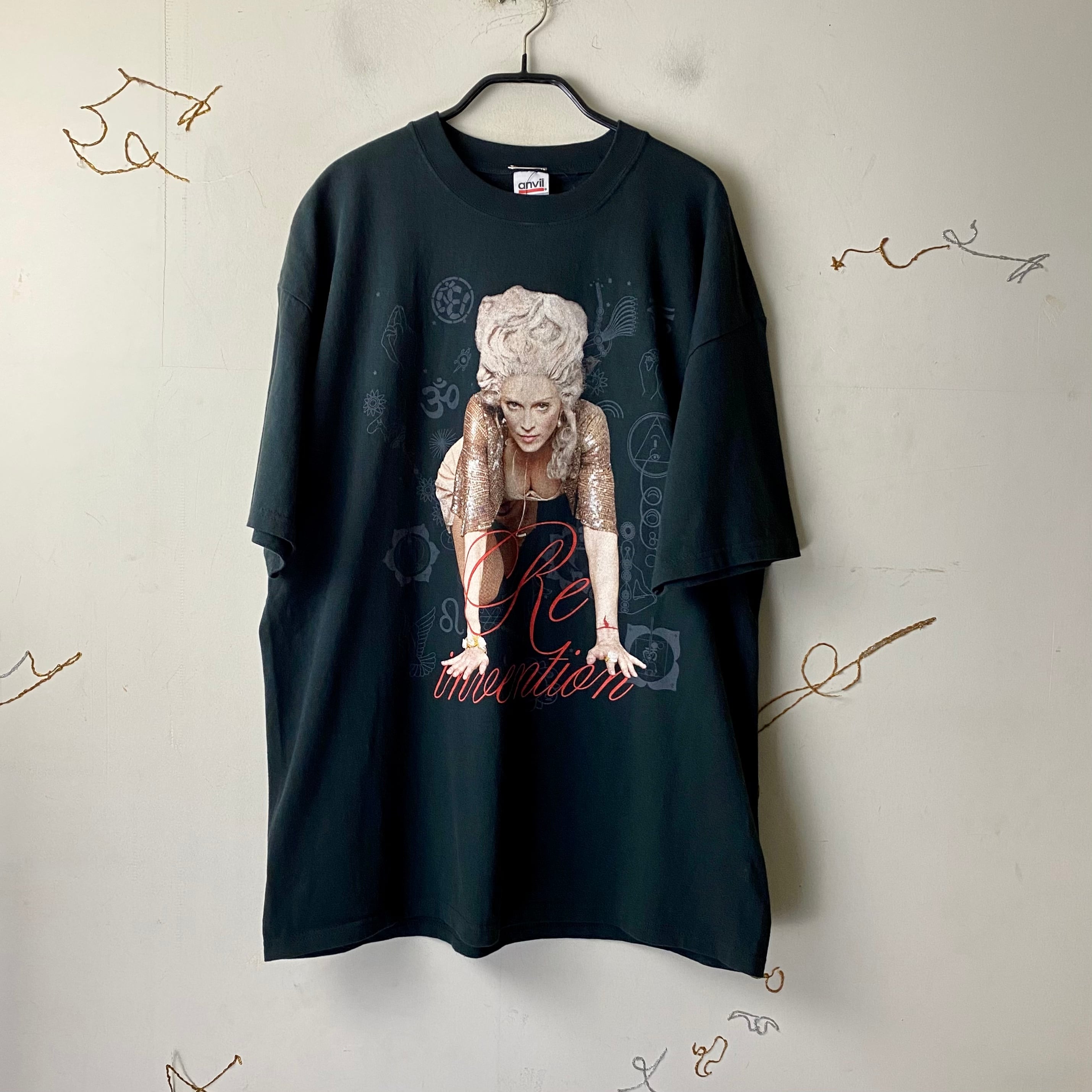 2004's MADONNA music tee “re invention tour” | NOIR ONLINE