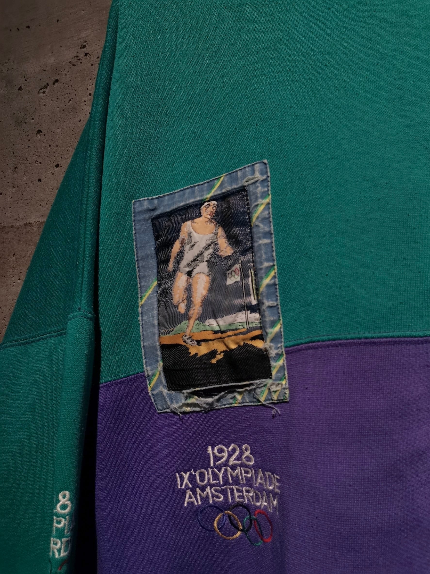 80s　アディダス　中綿　フランス製　カルガリーオリンピック限定モデル　XL相当 Caka】