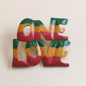 木彫り　ONELOVE ラスタカラー