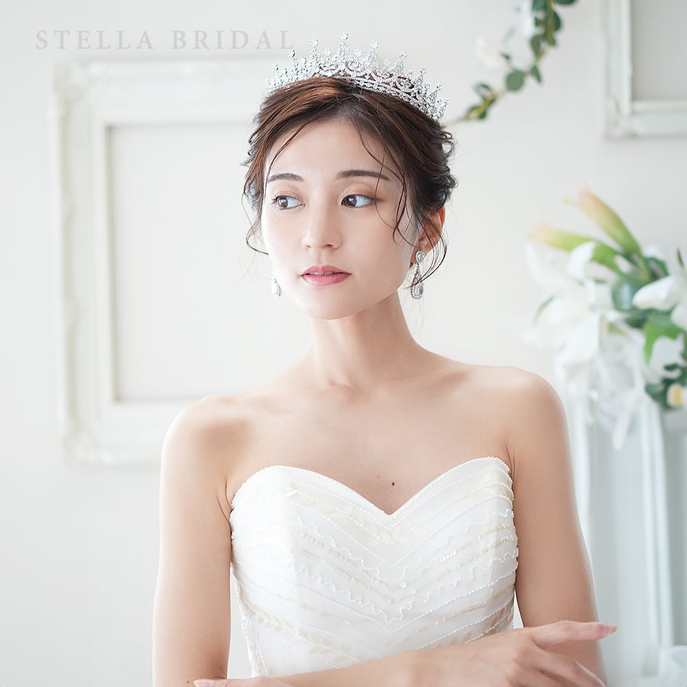 キュービックジルコニア ウェディングティアラ Victoire