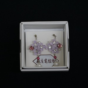 新庄亀綾織 ピアス