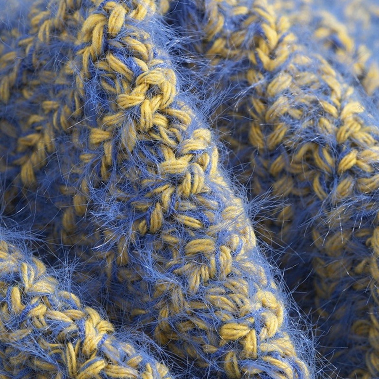 クルーネックブルーニットセーター W00847