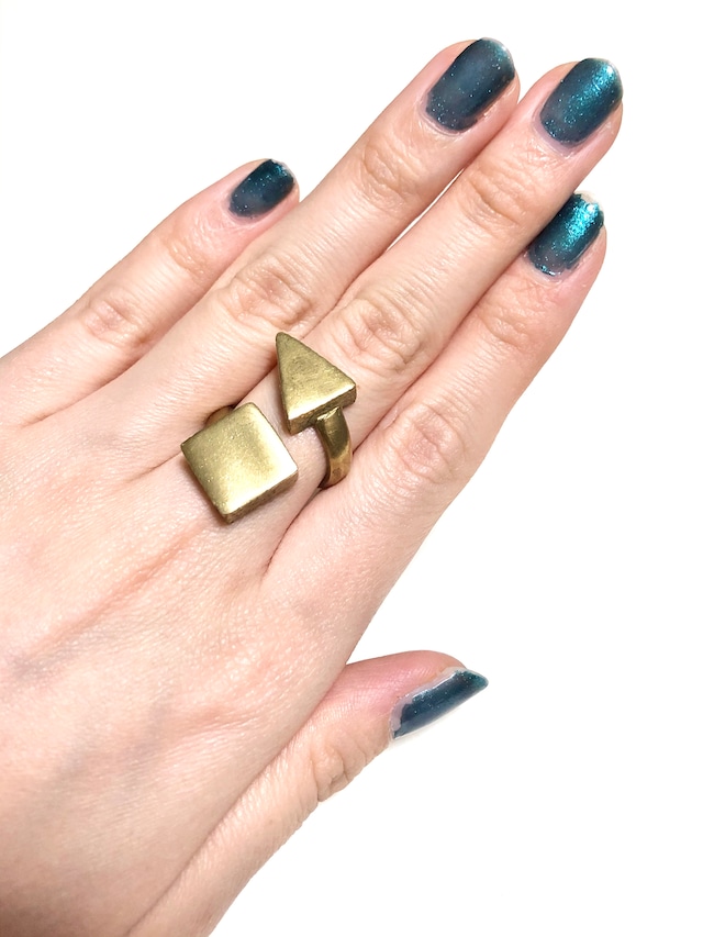 【TAMARI】Raw brass square × triangle ring