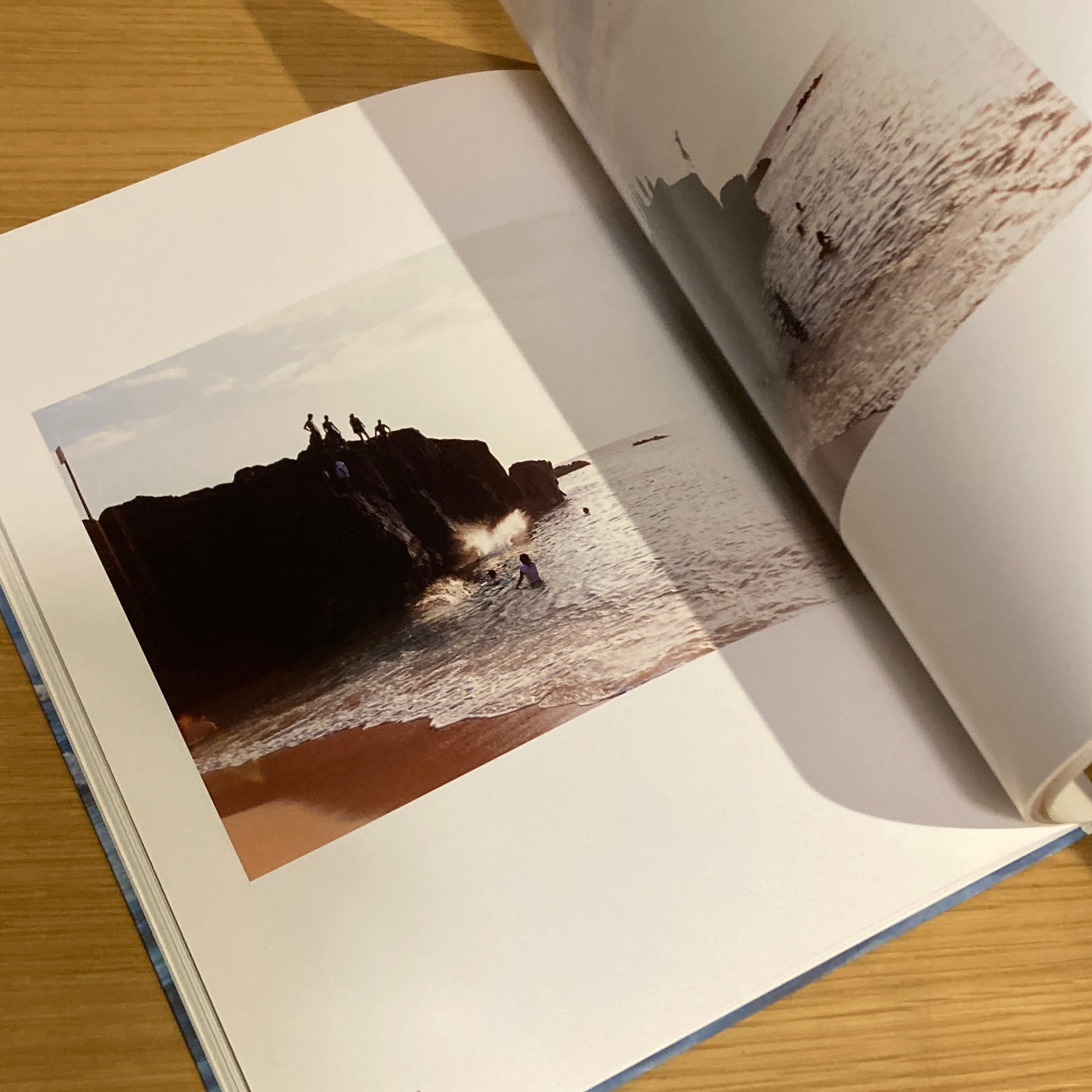 NEW WAVES 2000-2013 / Takashi Homma ホンマタカシ | 百年