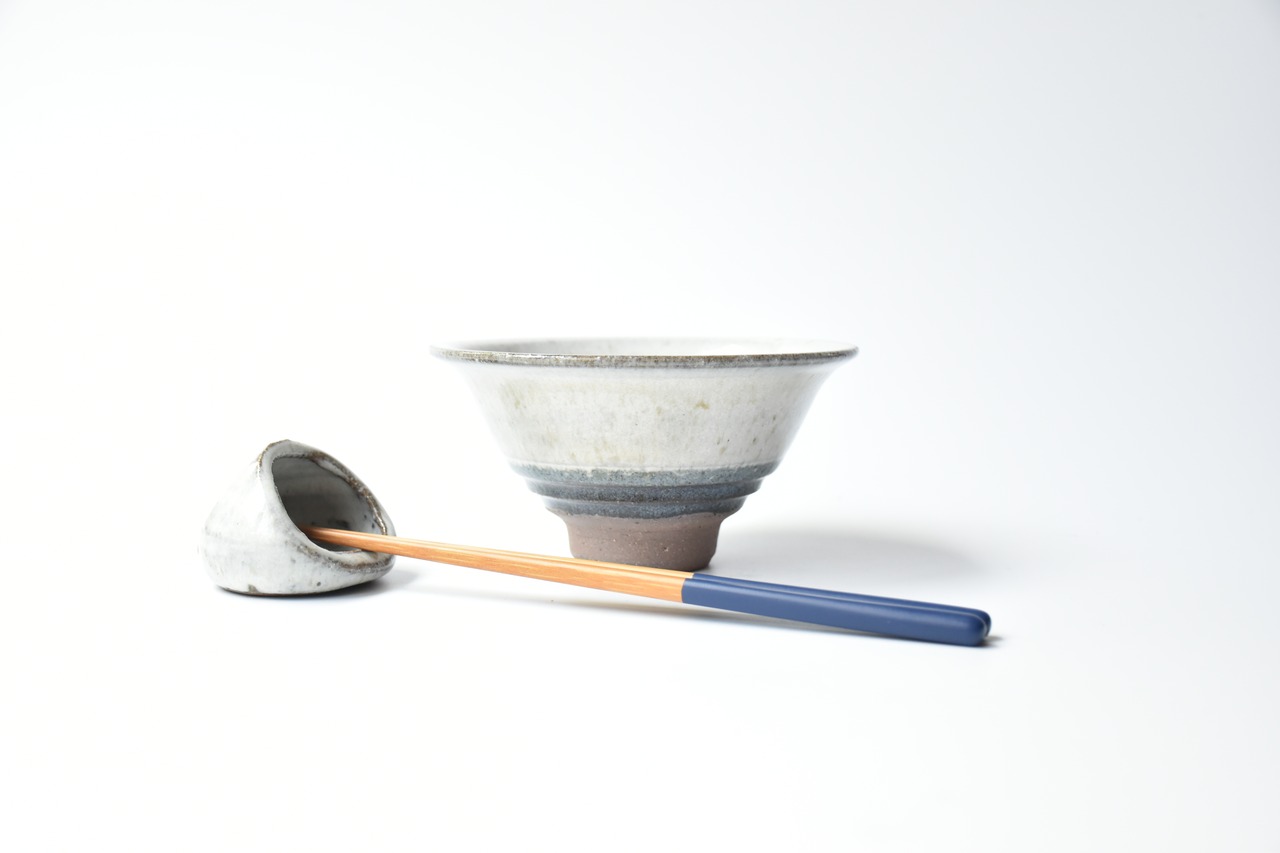 小代瑞穂窯 / 福田るい : めし碗 逆皮クジラ (青)