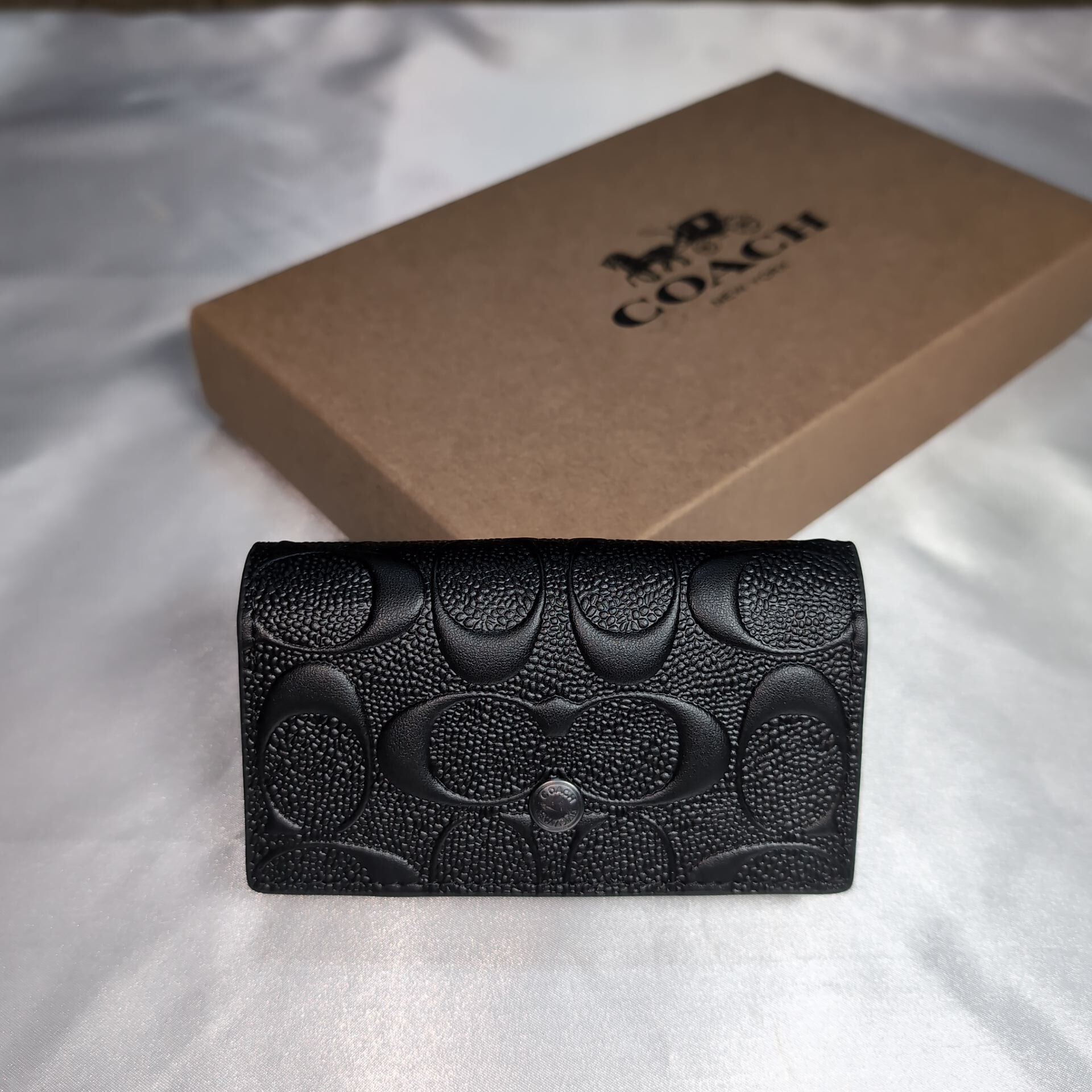 新品　COACH　キーケース　エンボスシグネチャー　ブラック　メンズ COACHコーチ キーケース シグネチャーエンボス ブラック | francore