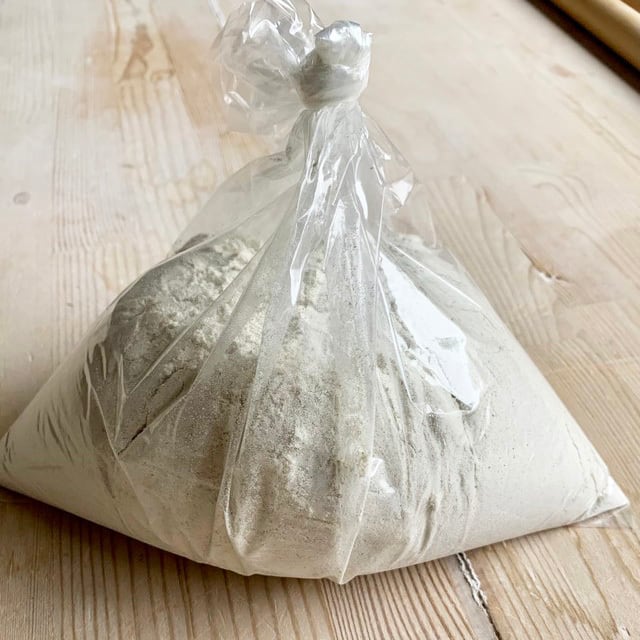 超挽きたてそば粉（微粉製粉）3㎏ | 大和卯月オンラインショップ