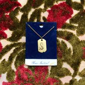 VINTAGE initial necklace -deadstock-