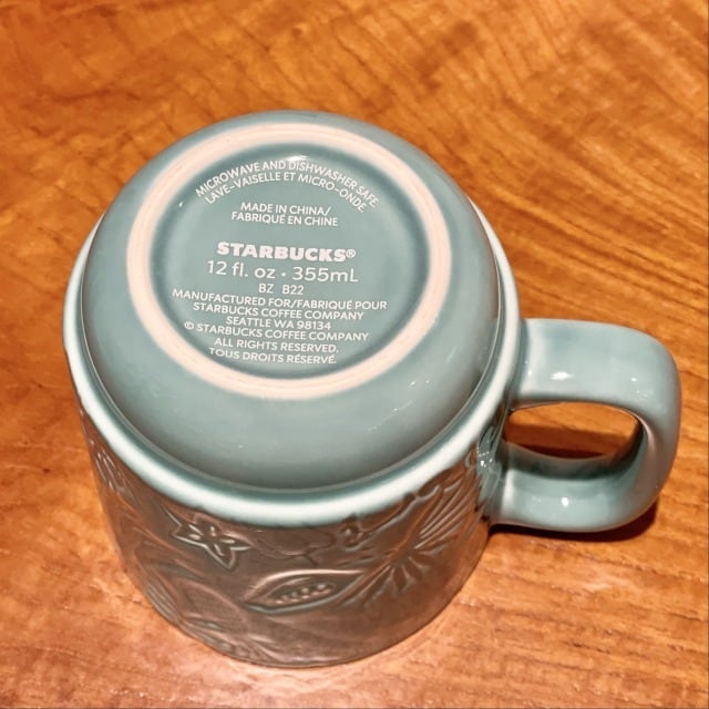 【Starbucks coffee HAWAII】CERAMIC MAG　セラミックマグ ハワイ限定 希少 スターバックス コーヒー 水色 マグ  マグカップ コップ ロゴ入り 蓋つき スタバ スタバ限定 ハワイ 南国 HAWAII ギフト プレゼント