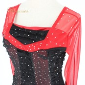 社交ダンス 衣装 スタンダード ドレス ワンピース パーティドレス ラインストーン un×2 レッド系 ブラック系 赤 黒 レース 長袖 キラキラ ボリューム 優雅 光る おしゃれ フォーマル パーティー トレンド モダン 体型カバー フリル シンプル エレガント ディスコ ビーズ レディース 競技用 舞台衣装 お祭り イベント