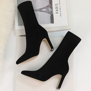 スエードショートブーツ　23221