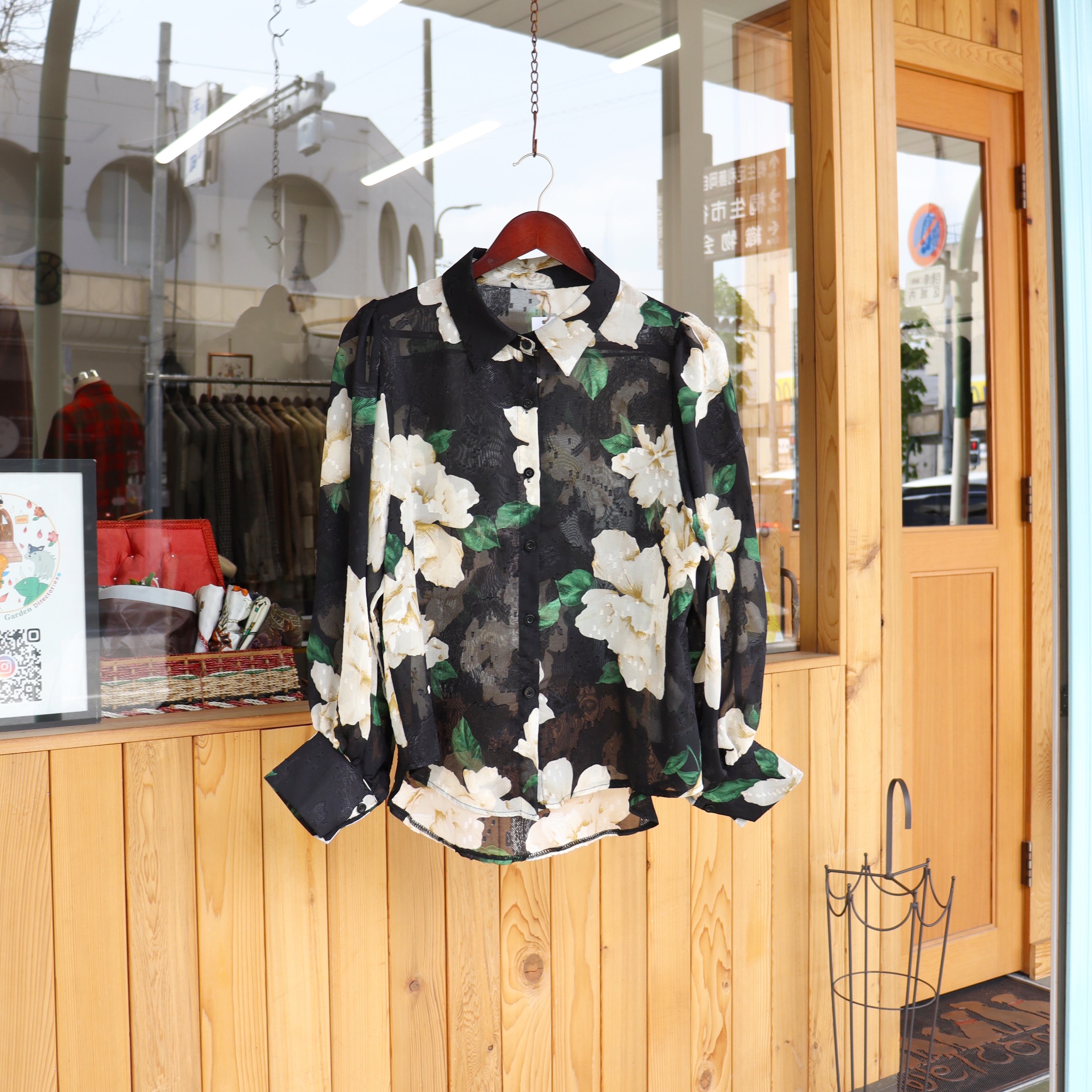 JAPAN vintage retro sheer shirt