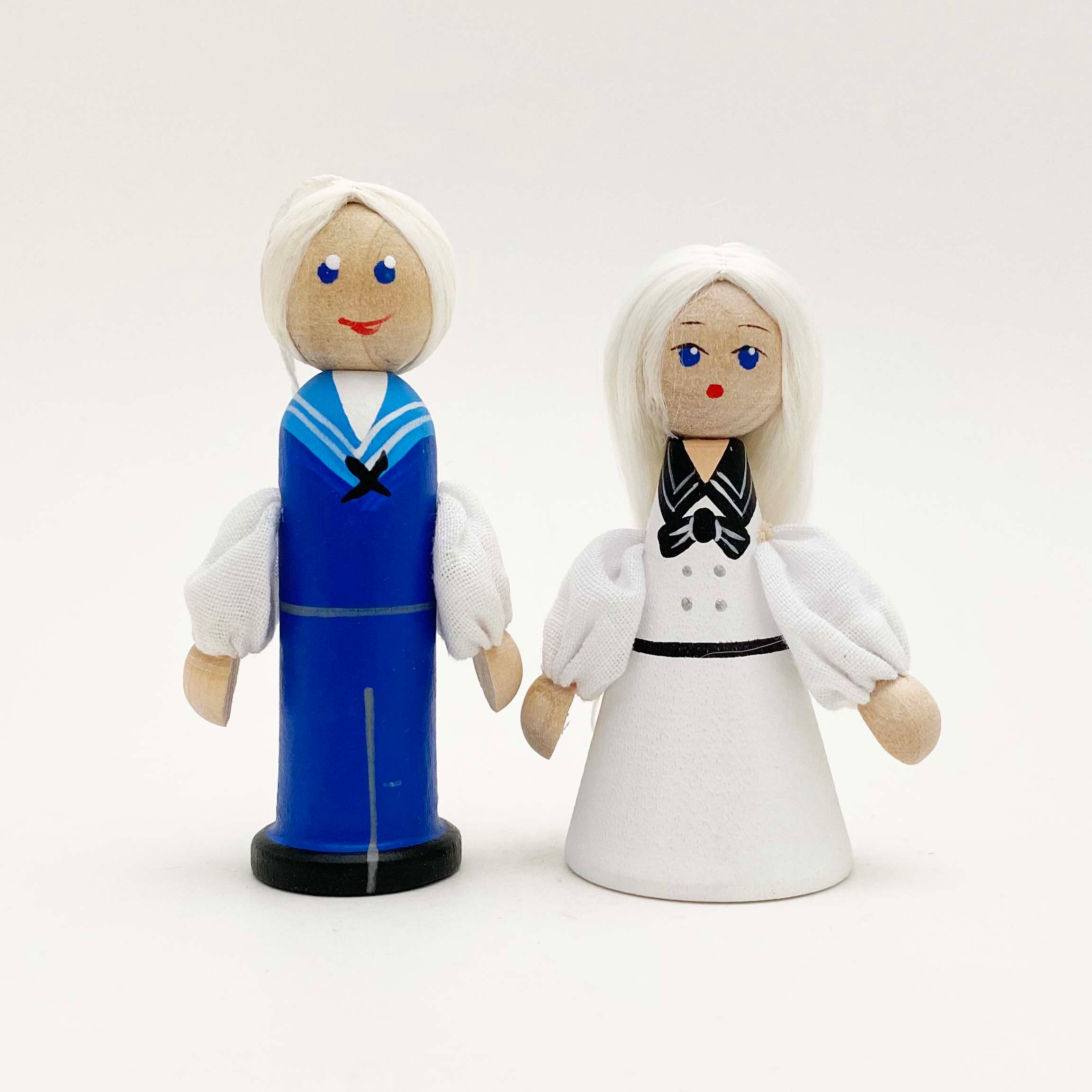 エストニア人形　セーラーのカップル