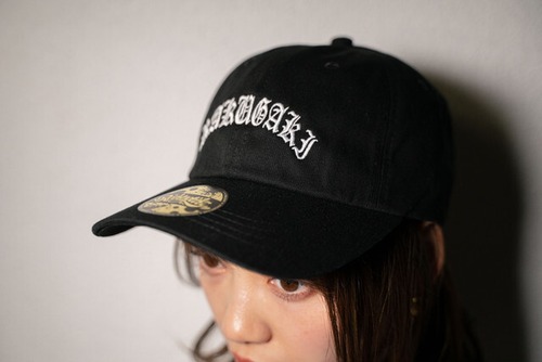 RAKUGAKI 2021 “OLD ENGLISH”Logo Dad Cap Black