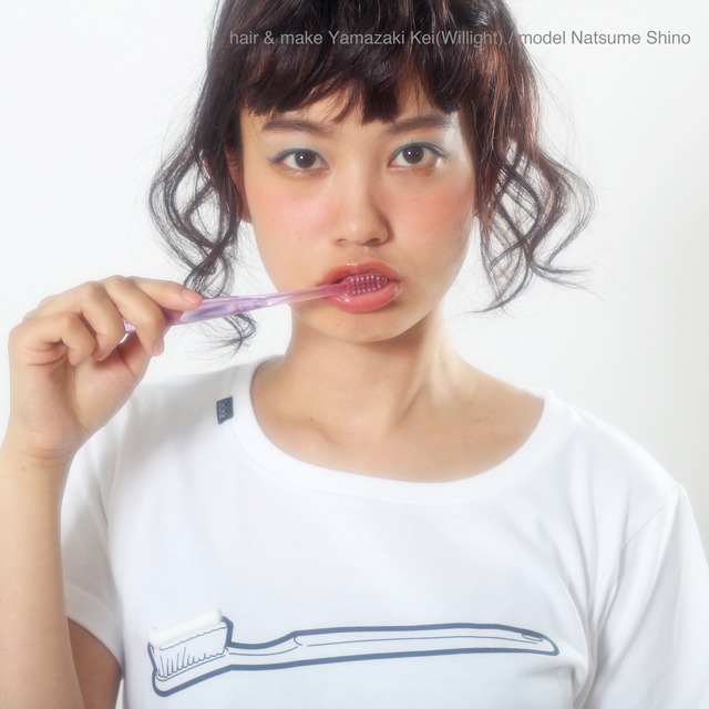 toothbrush Tシャツ（ホワイト）