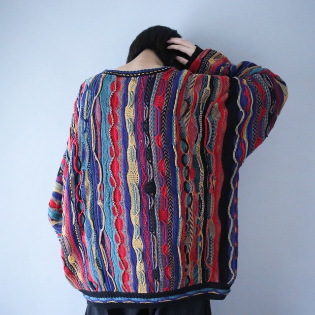 multi color crazy pattern loose silhouette 3D knit sweater
