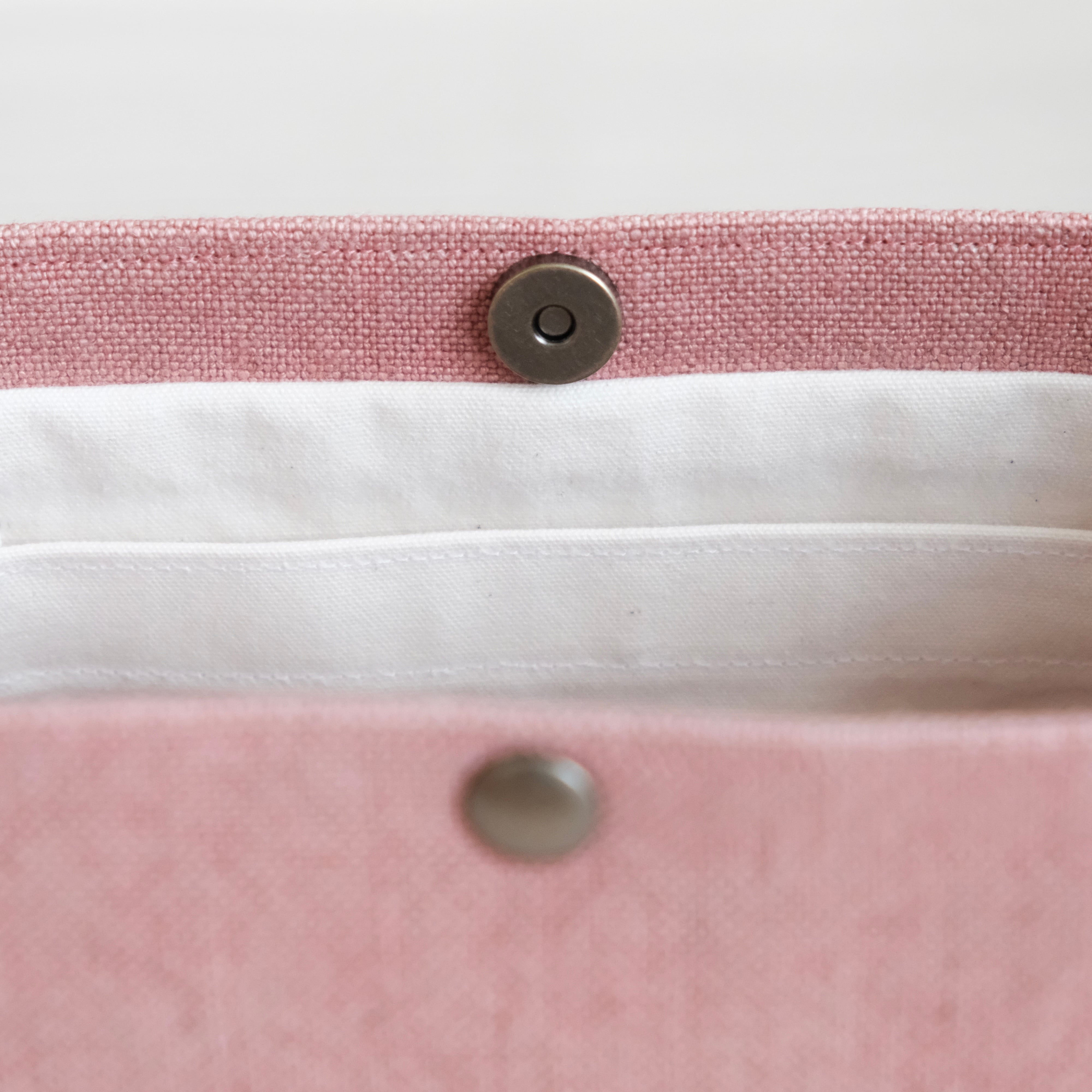 〈 桜と茜の染め 〉ショルダーバッグ