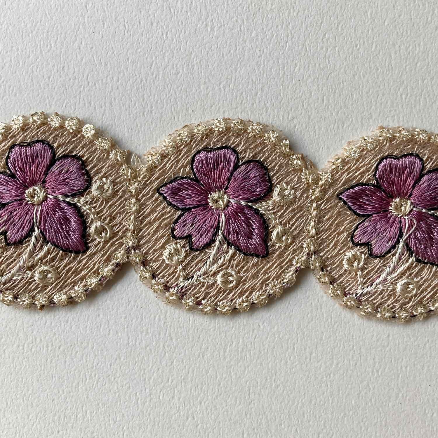 再入荷〉一輪花の丸モチーフインド刺繍レース（50cm〜） | Dua