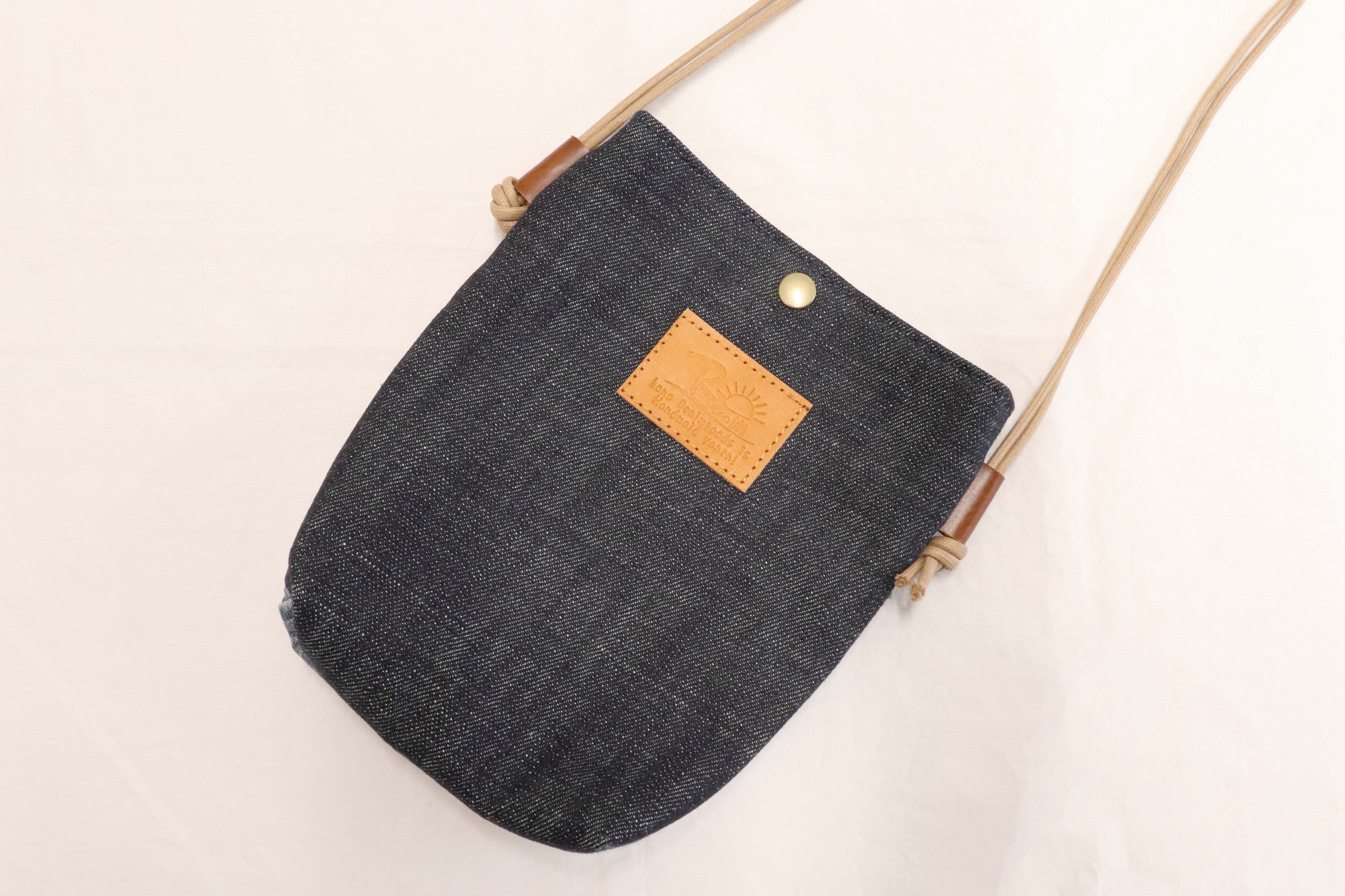 リメイクデニム カウファーポシェット シーズン 牛革 | リム｜デニム