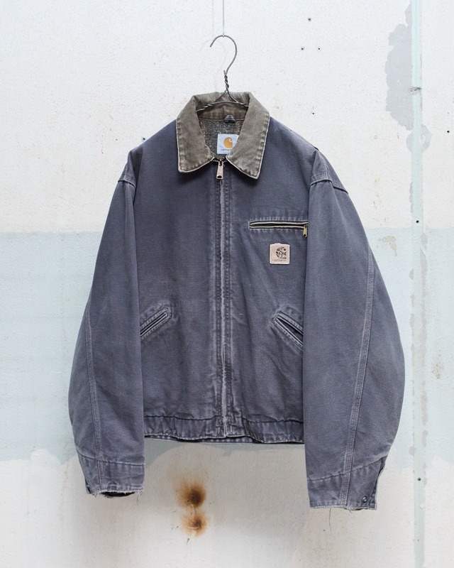 “Carhartt” good damaged detroit jacket / faded grey