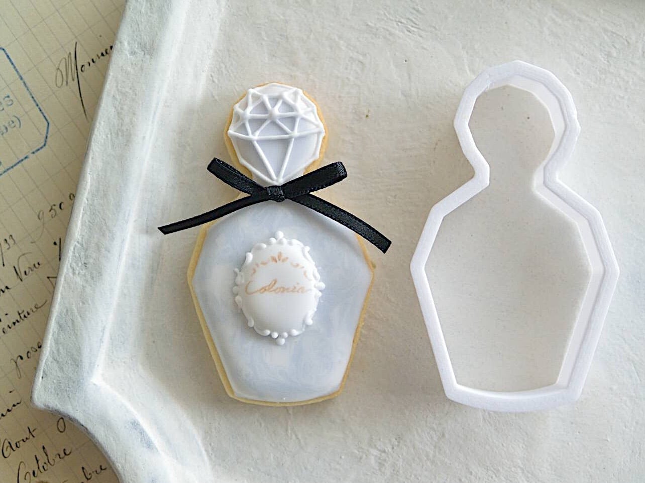 香水ボトル(単品) /perfume bottle【クッキーカッター cookie cutter