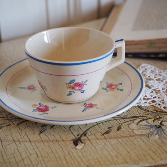 フランスヴィンテージ Salins カップ＆ソーサー｜1950年代