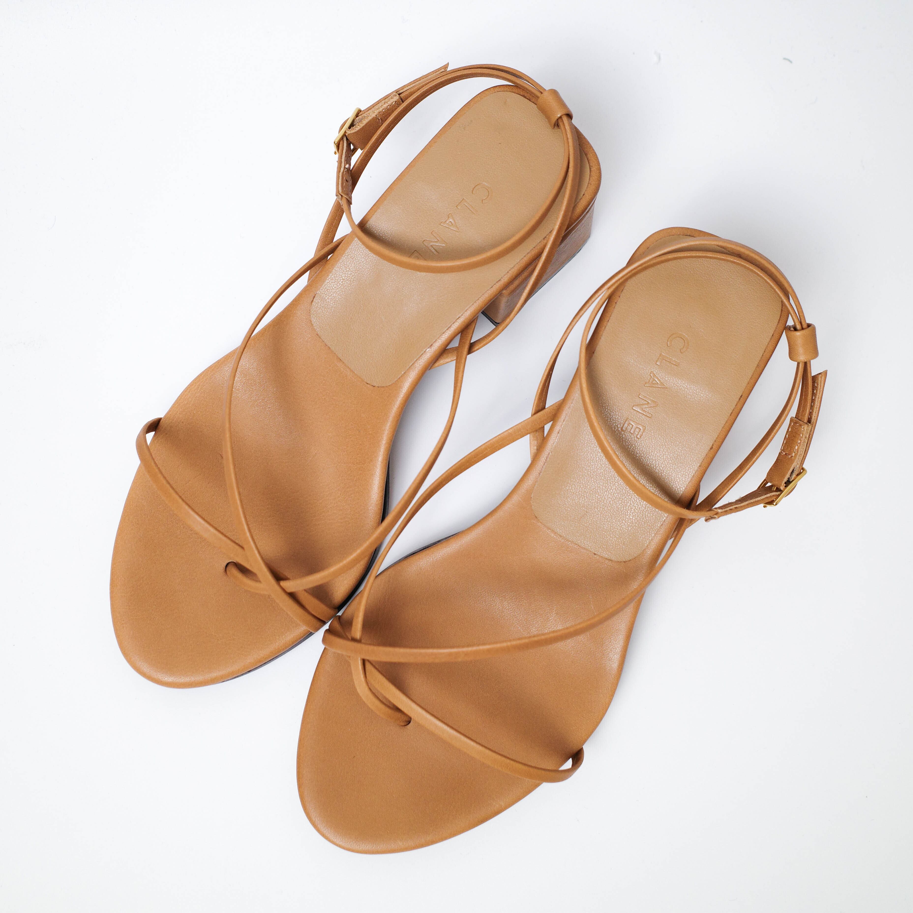 [NEW] CLANE	LINE STRAP SANDAL BEIGE 18115-8411