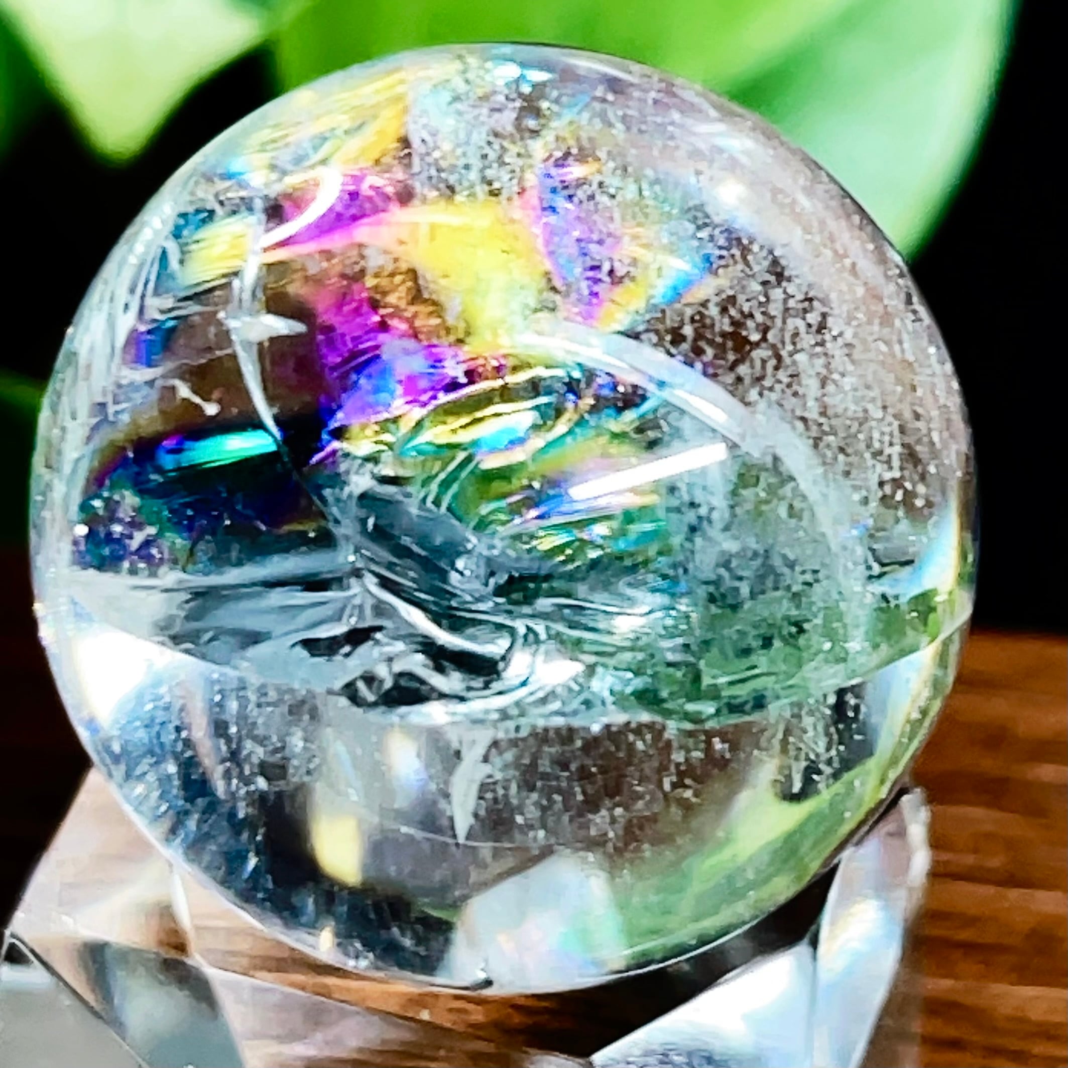綺麗 高透明❣️天然石 緑幽霊レインボーオーラ水晶 丸玉 スフィア