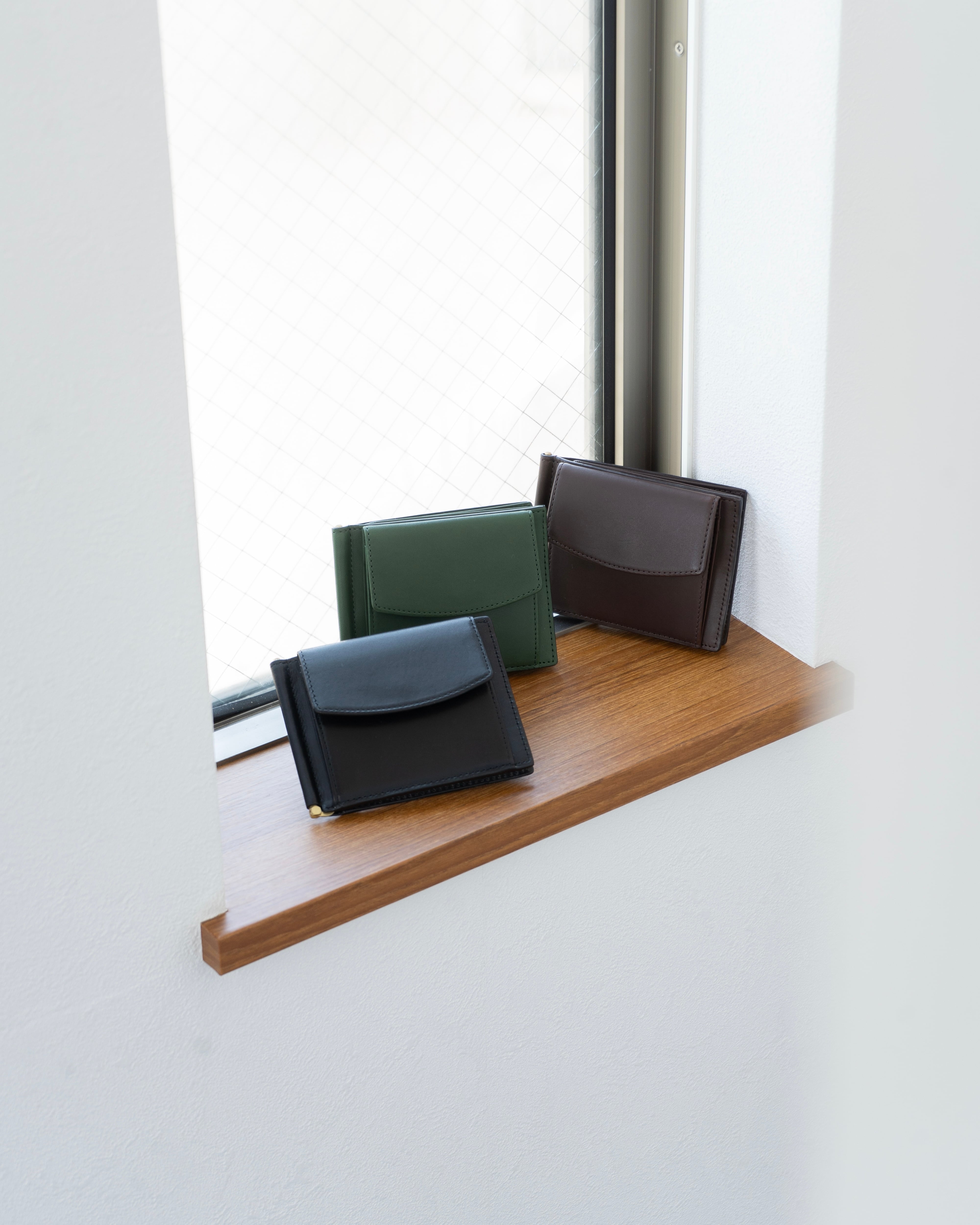 WARENFAUS Bill L Zip Slim Wallet | UNDER THE SUN
