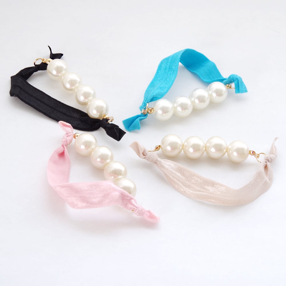 ヘアアクセサリー | BROOMIN ブルームイン｜暮らしを彩るアート