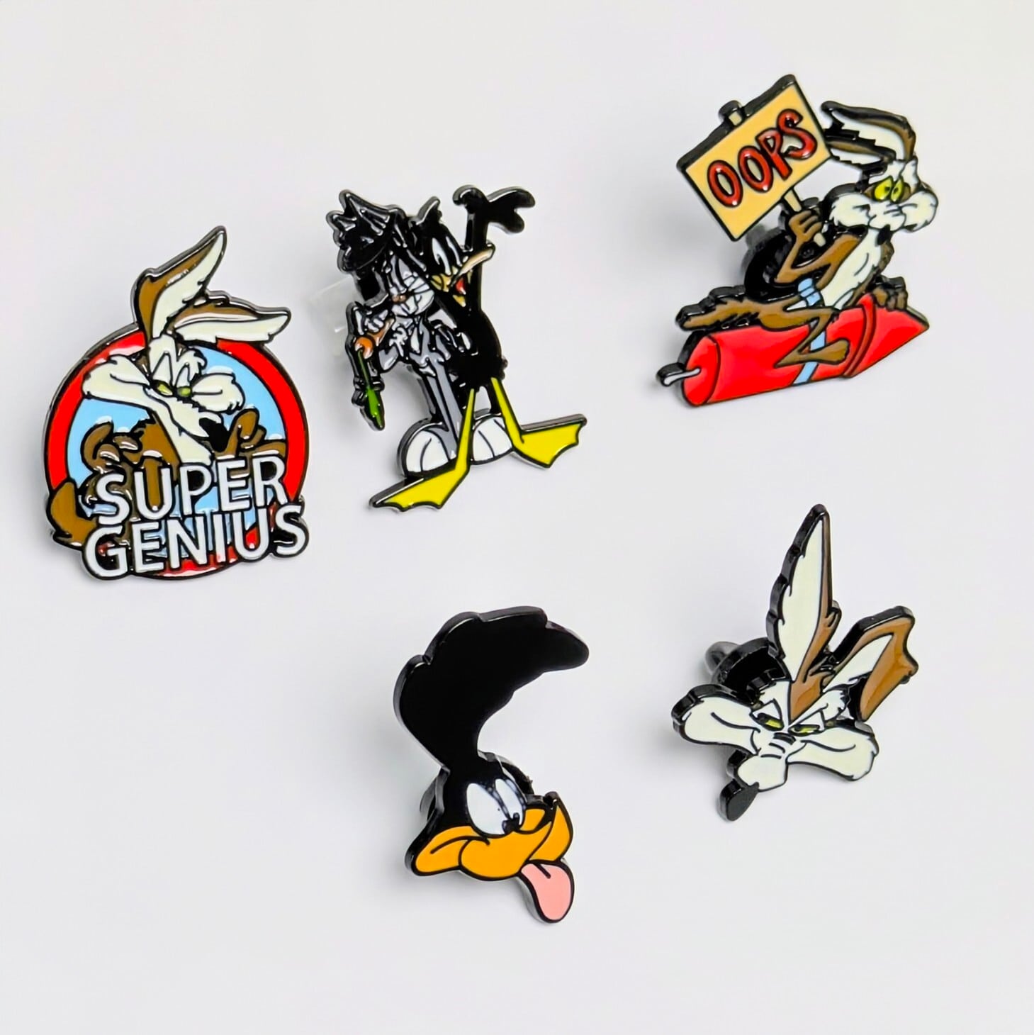 送料無料！ ★ピンズ PINS★ピンバッジ 【 Looney Tunes（ ルーニーテューンズ ) ）】 5P SET / ピンズセット 〚アメリカン雑貨 アメトイ〛