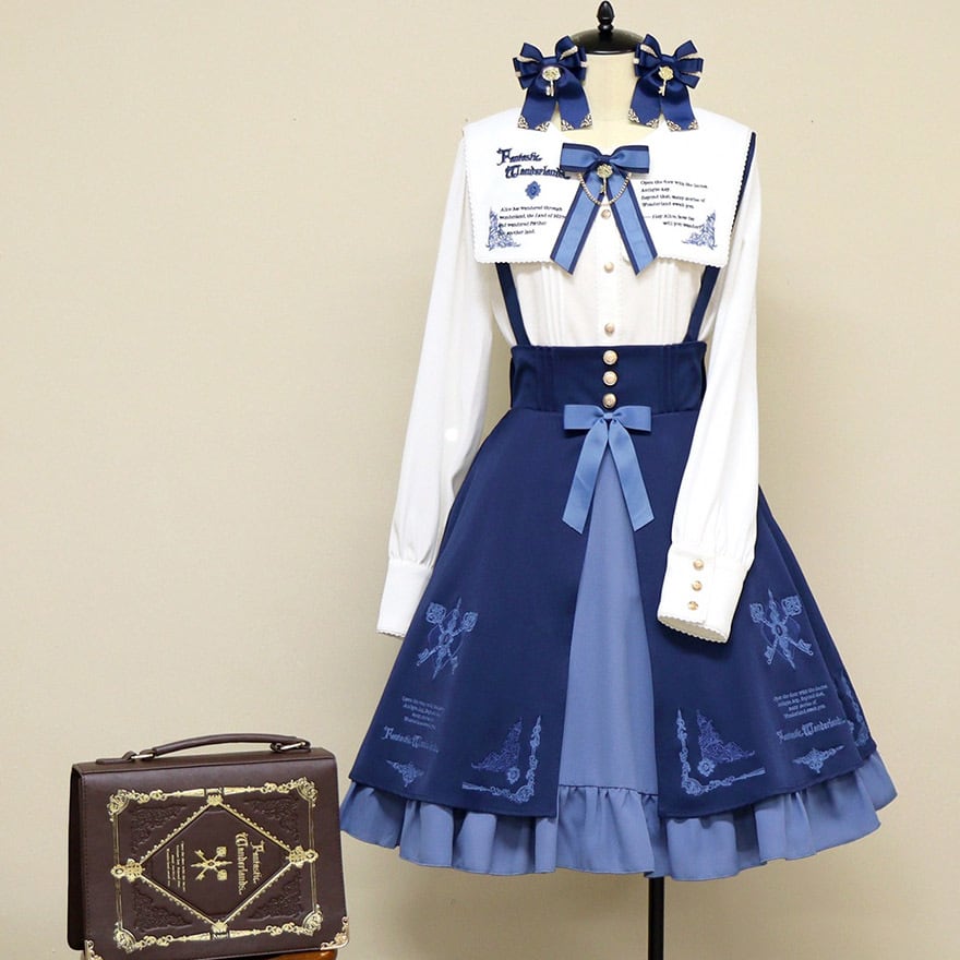 量産型 セミロリ スリット 刺繍スカート セーラー風 刺繍 長袖 リボン 控えめ 普段着使い