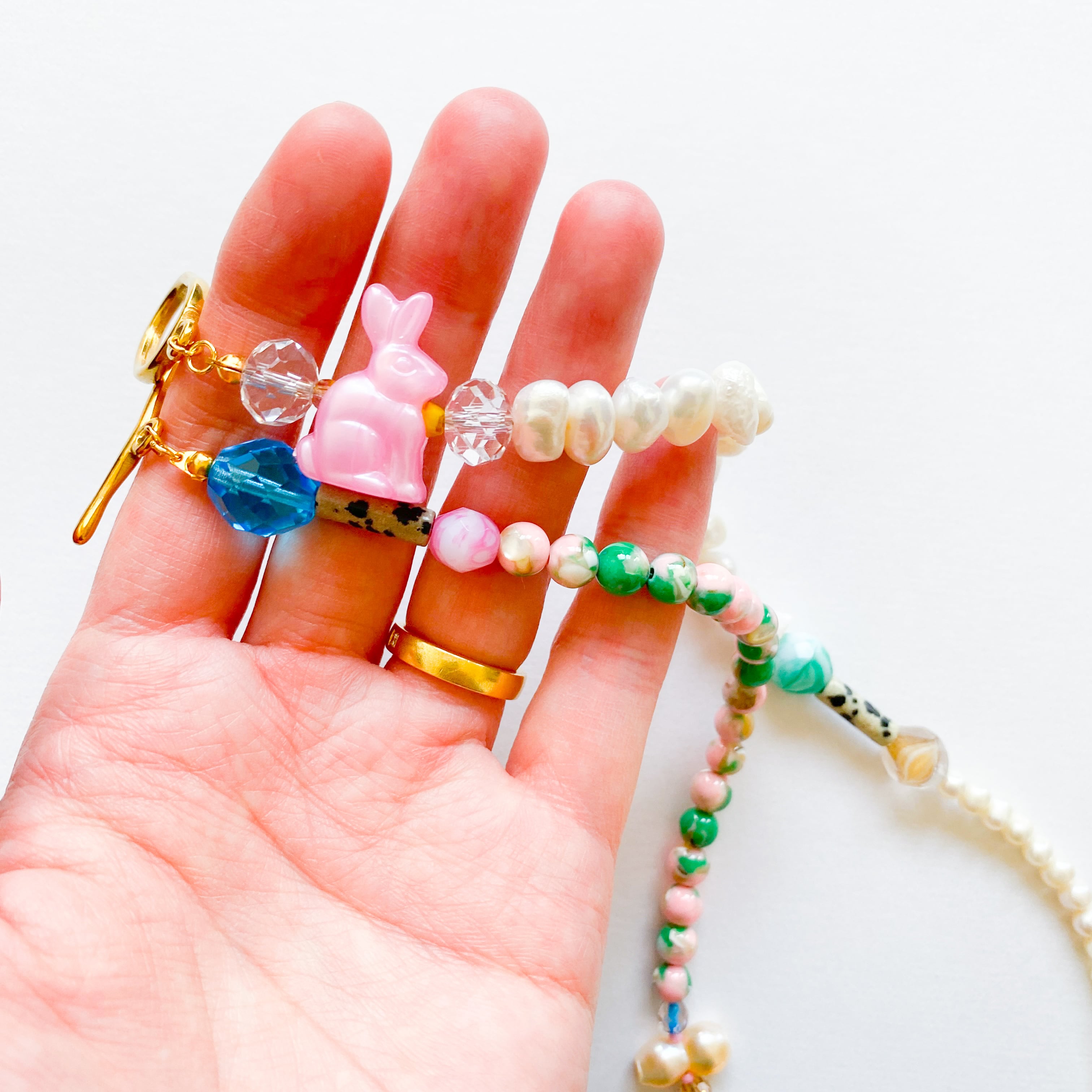 淡水パールとビーズのネックレス(たまに天然石）