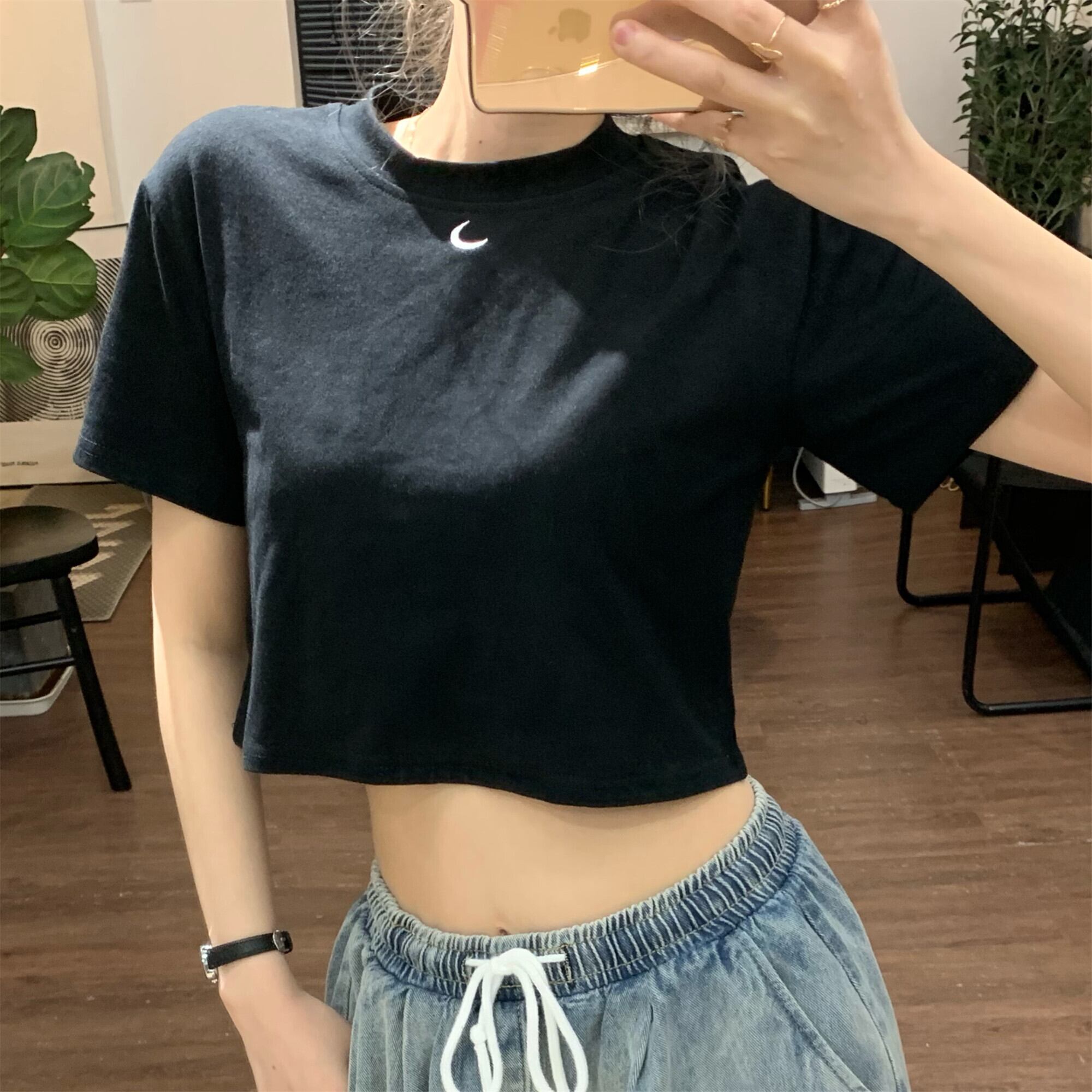 サマールーズブラックショートTシャツ レッド コットン 刺繍 夏物 ケッペル24364799883