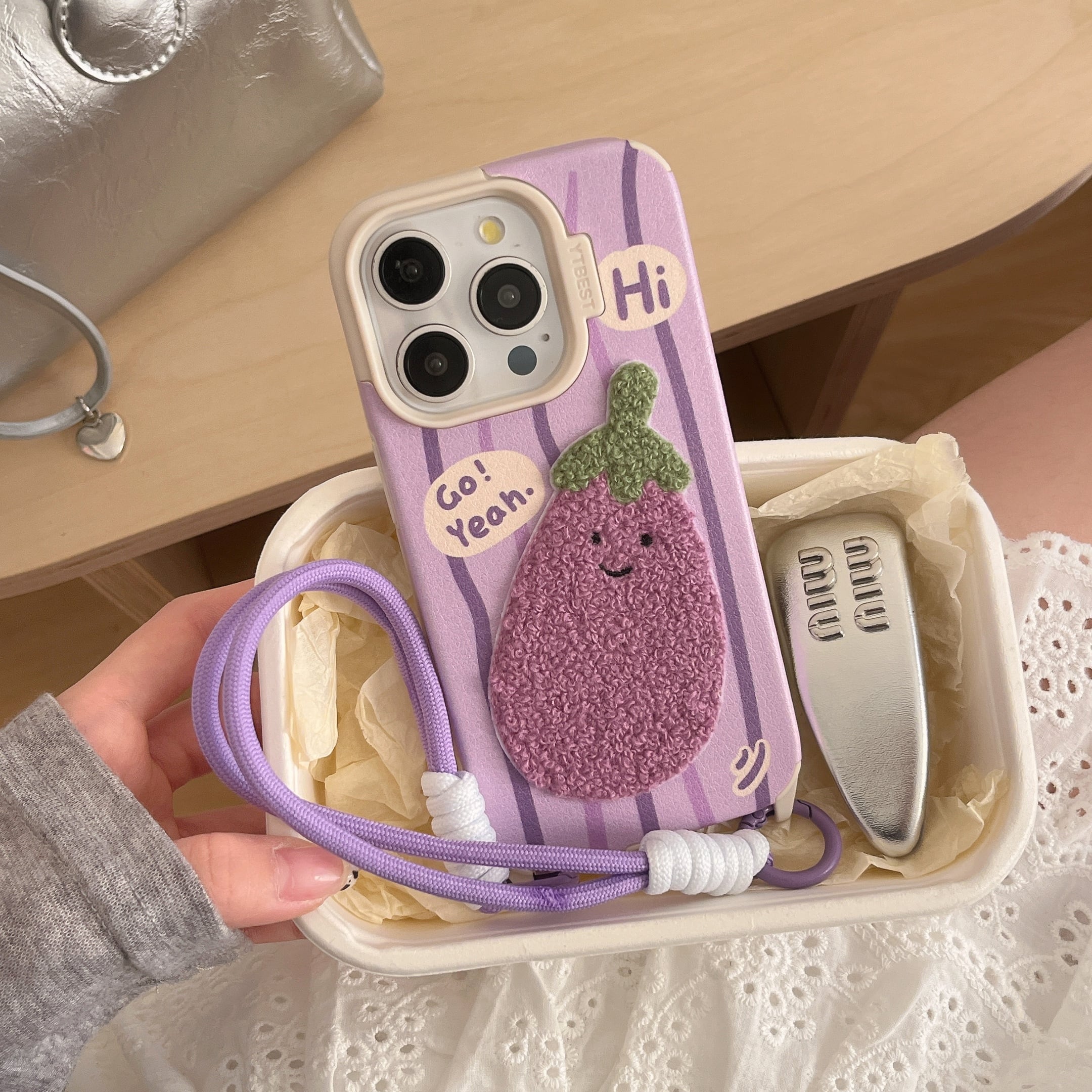 なす 刺繍 iphone 17 16 15 14 13 ケース 可愛い ナス ハンド