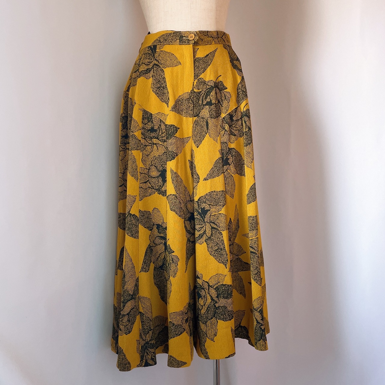 used レトロ 花柄 ガウチョパンツ 古着 ヴィンテージ vintage | 古着屋mojo 